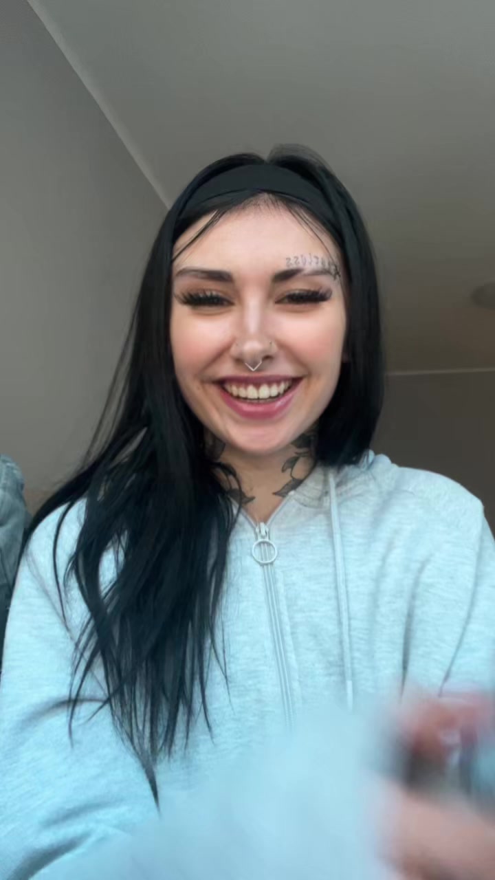 @lalylalia