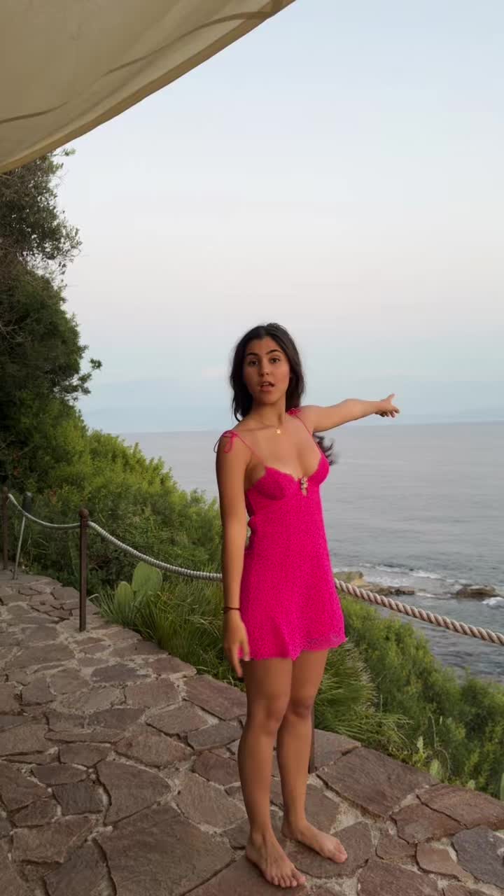 @E V A
