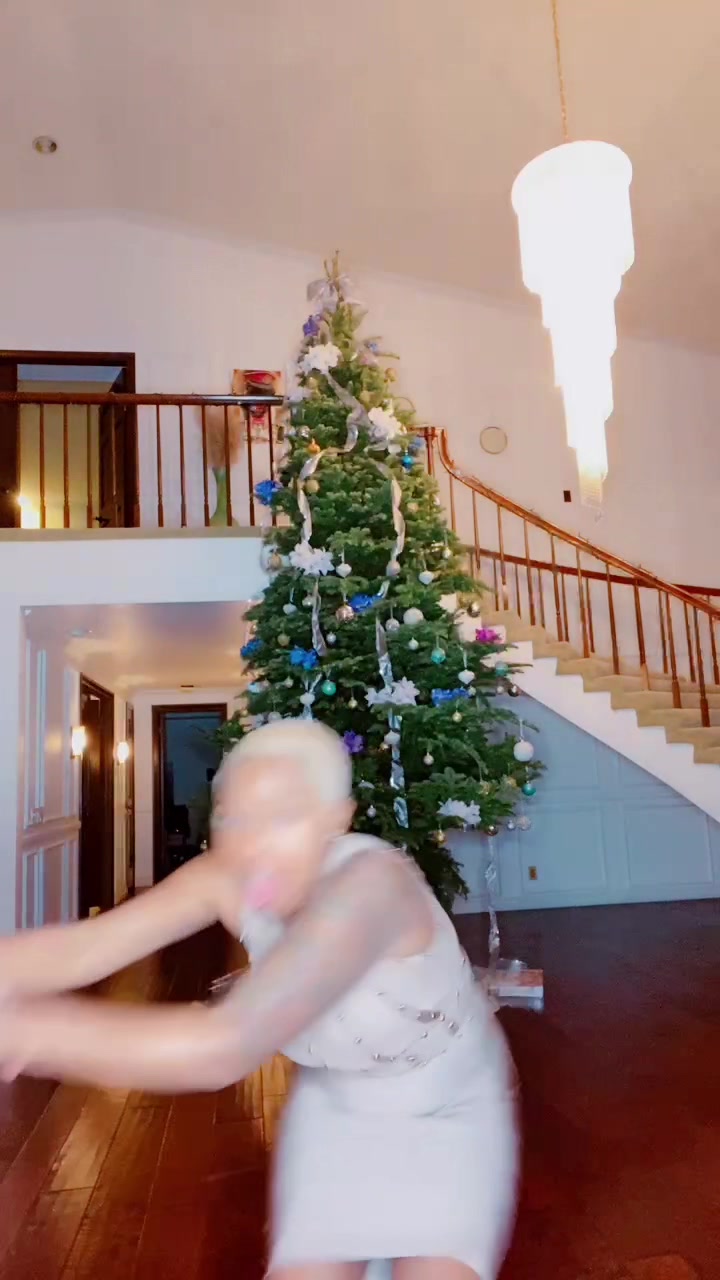 @AsiaB