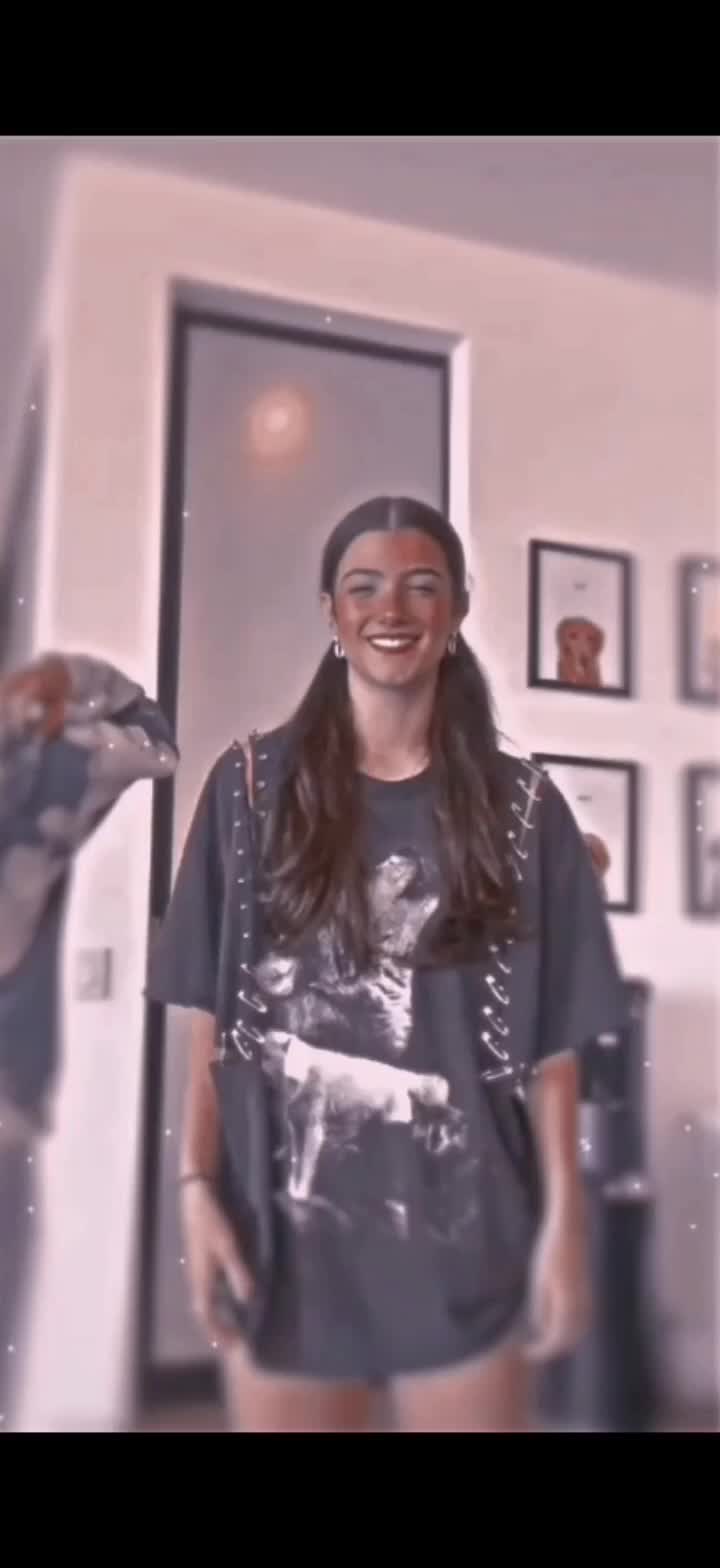 @<3