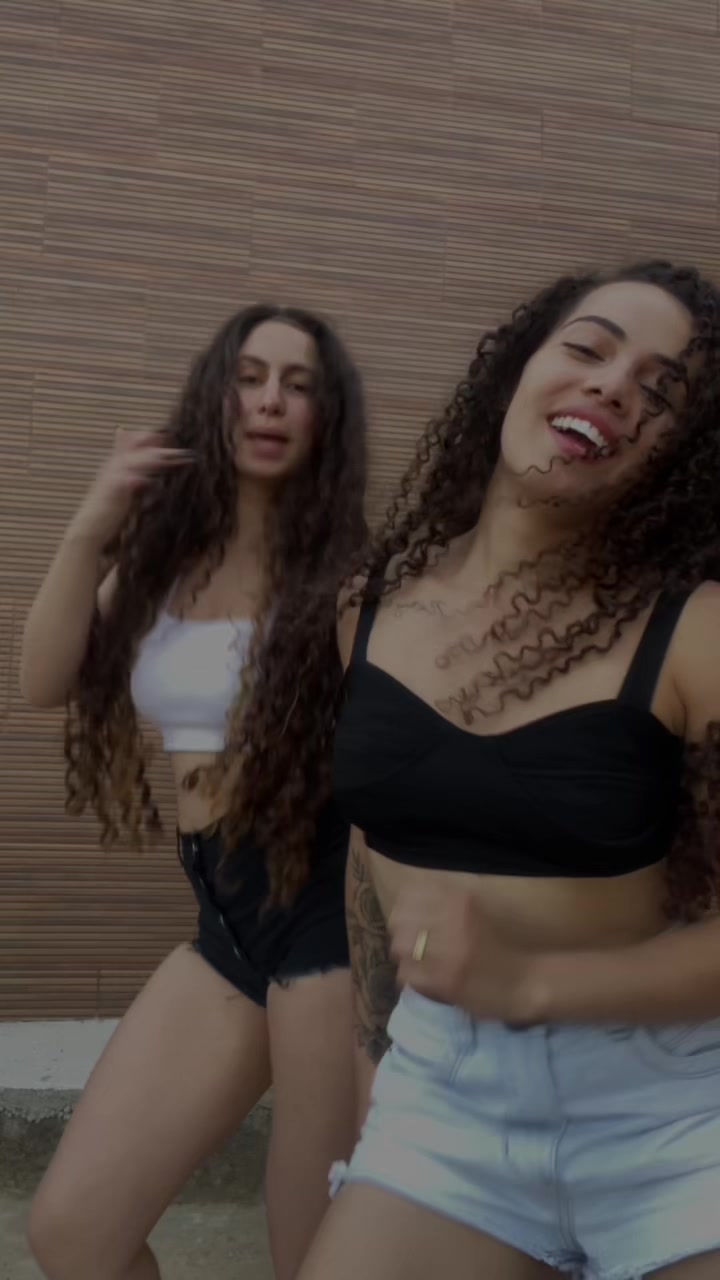 @Karol Dias