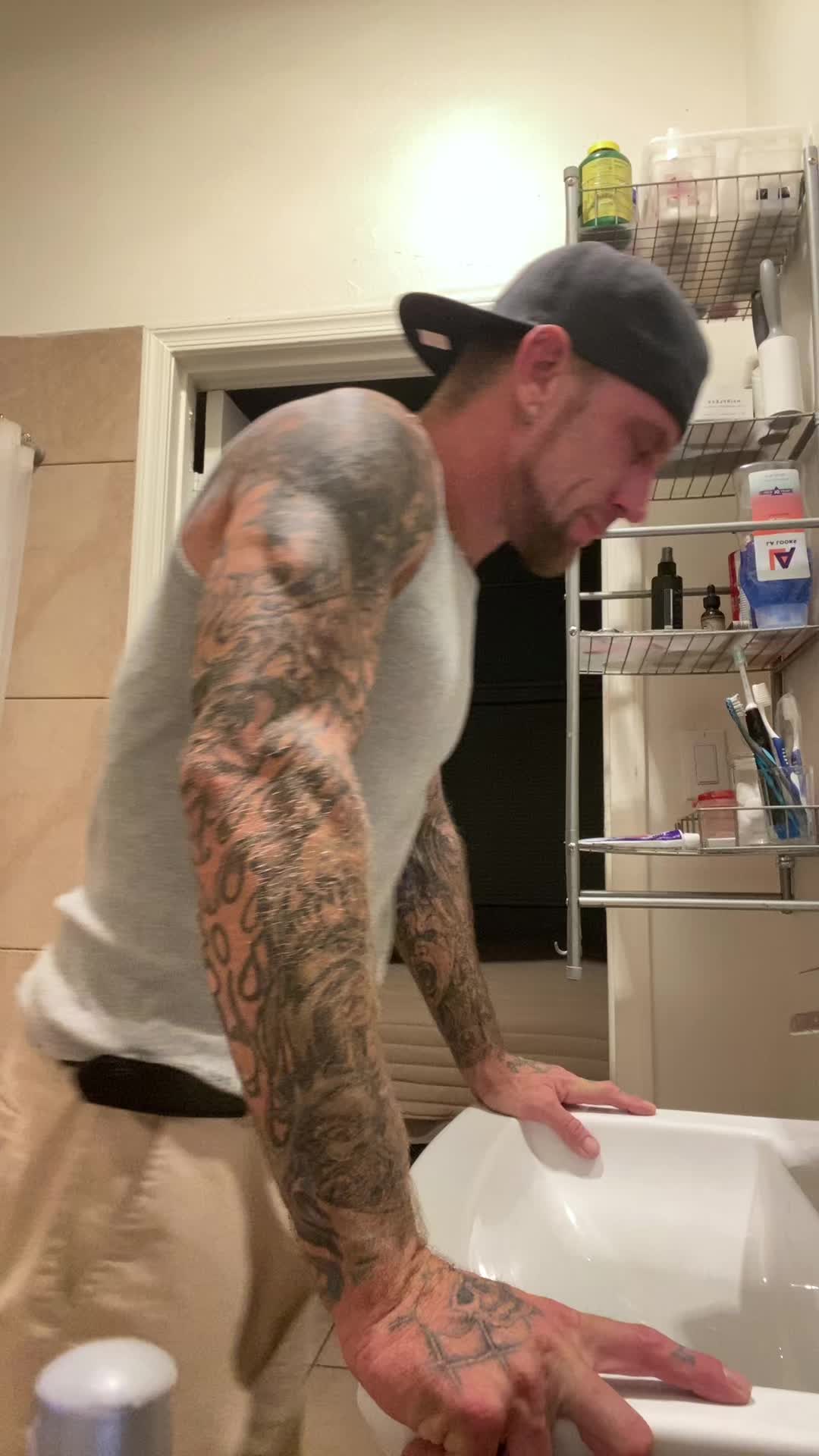 @Tattedprettyboy