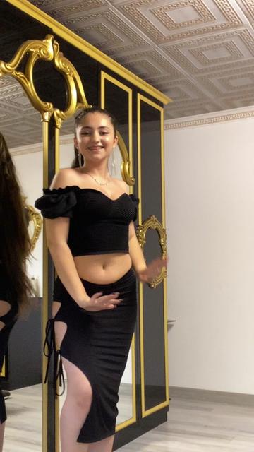 @__anaaa18__