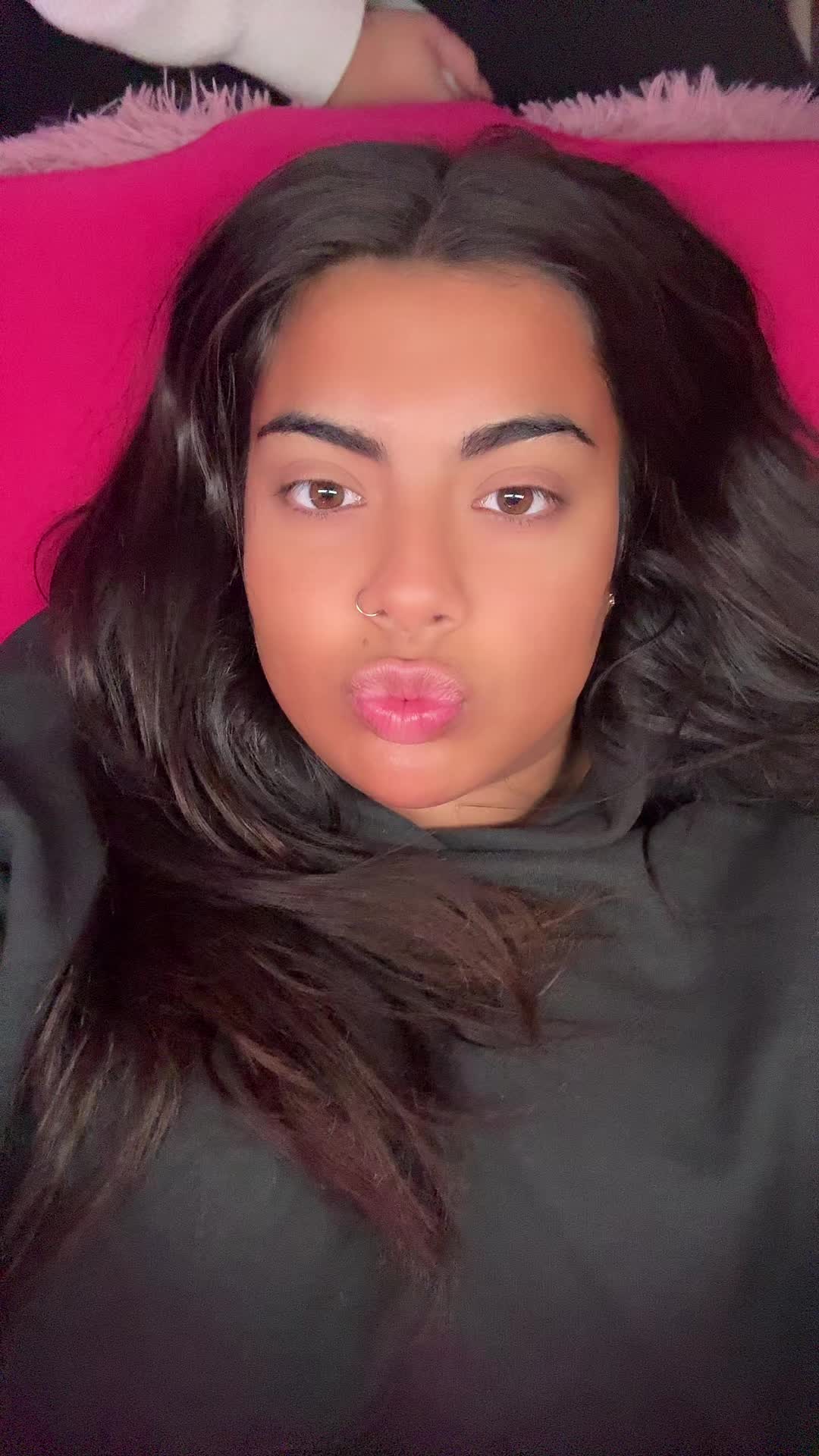 @shahira 😘