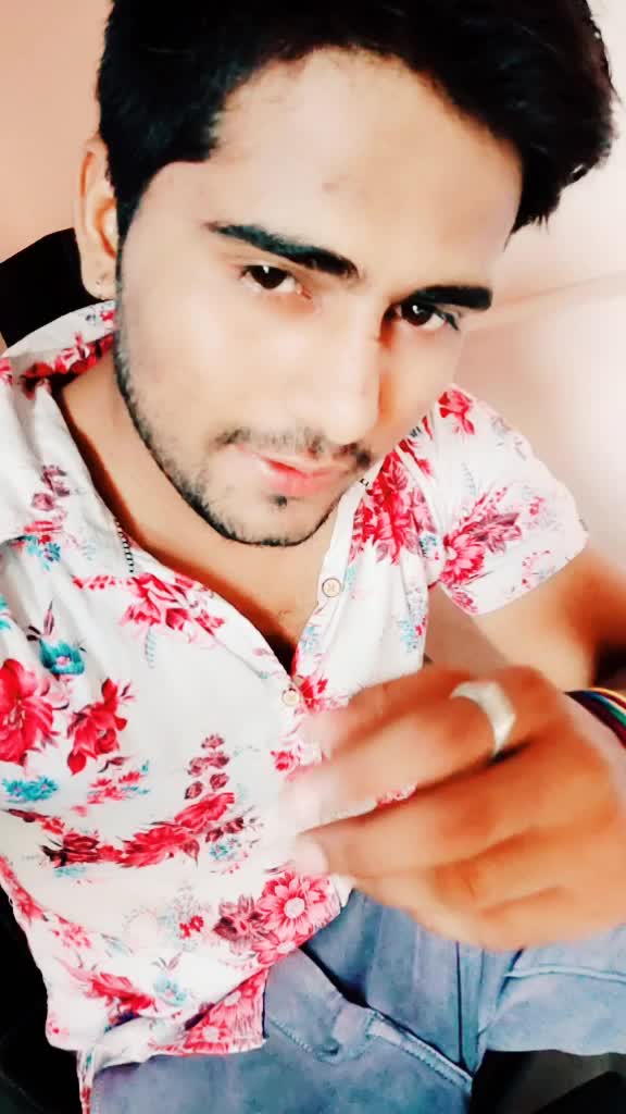 @user129721533347