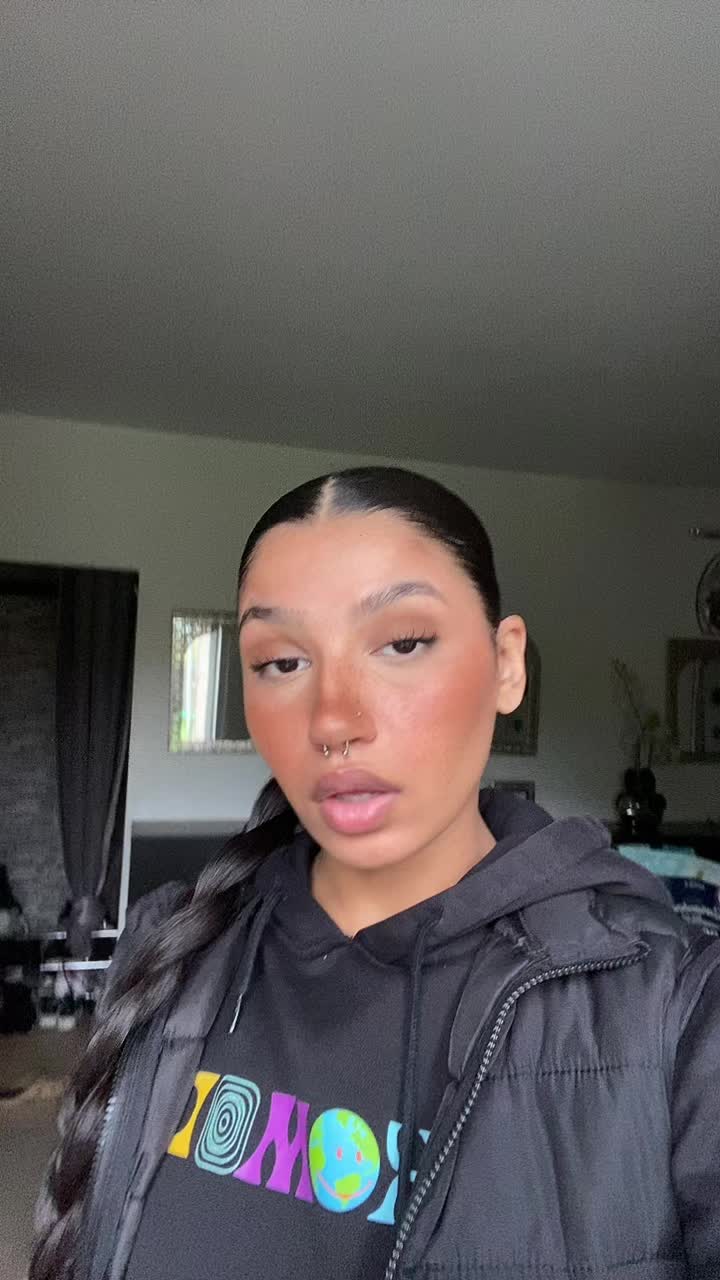 @Hera🧜🏽♀️