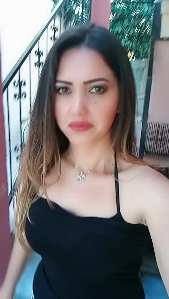 @Hülya Duzovali