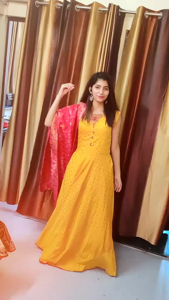 @deeshu😍