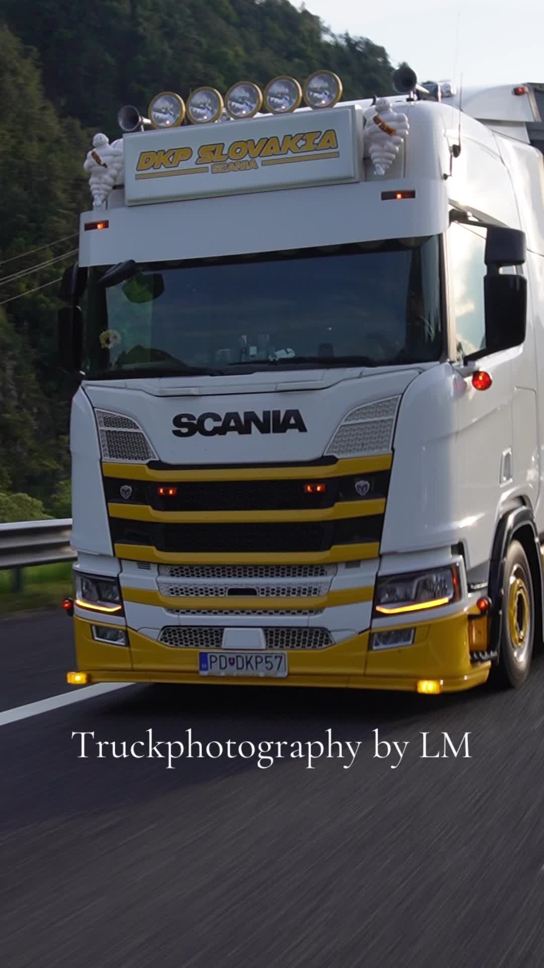 @Truckphohotpgrapy by LM