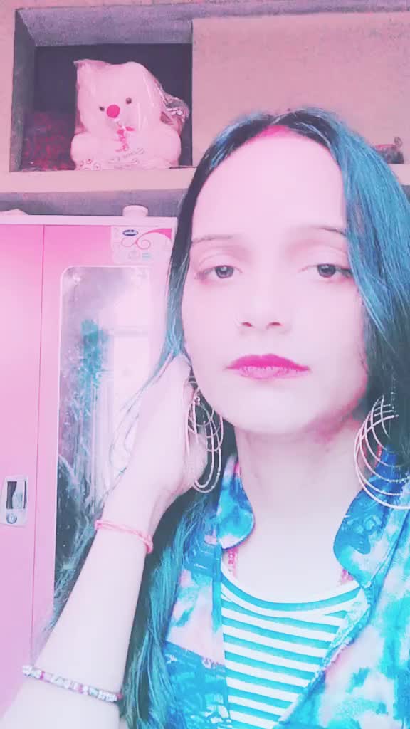 @pinki💥