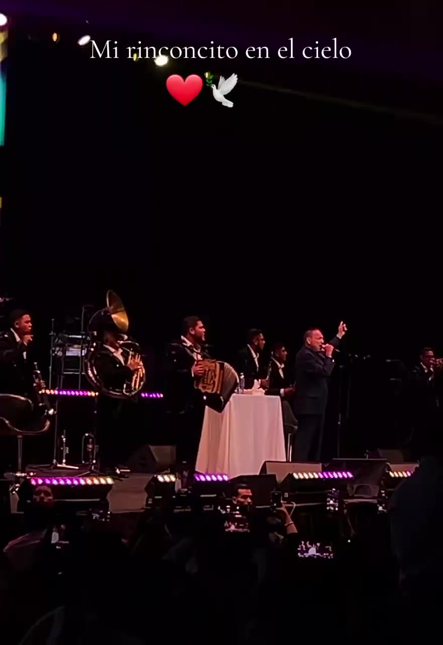@𝐒𝐌𝐈𝐋𝐄 🤟🏽