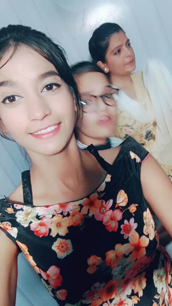 @🖤priyamehra🖤