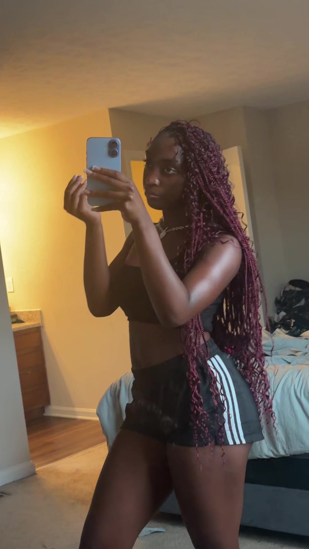 @nothoneste