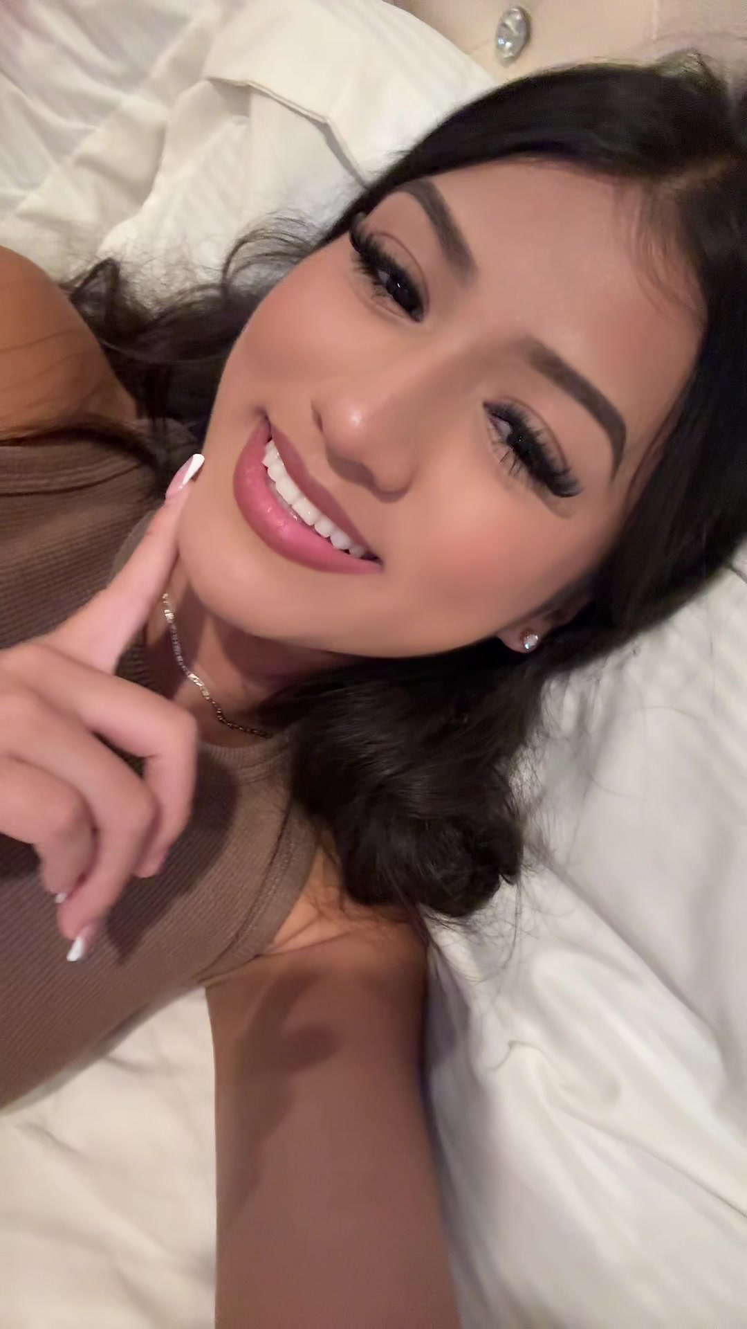 @user18278272937