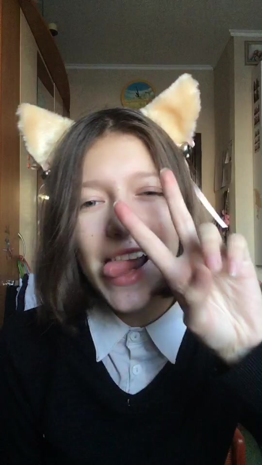 @Какая-то Вика
