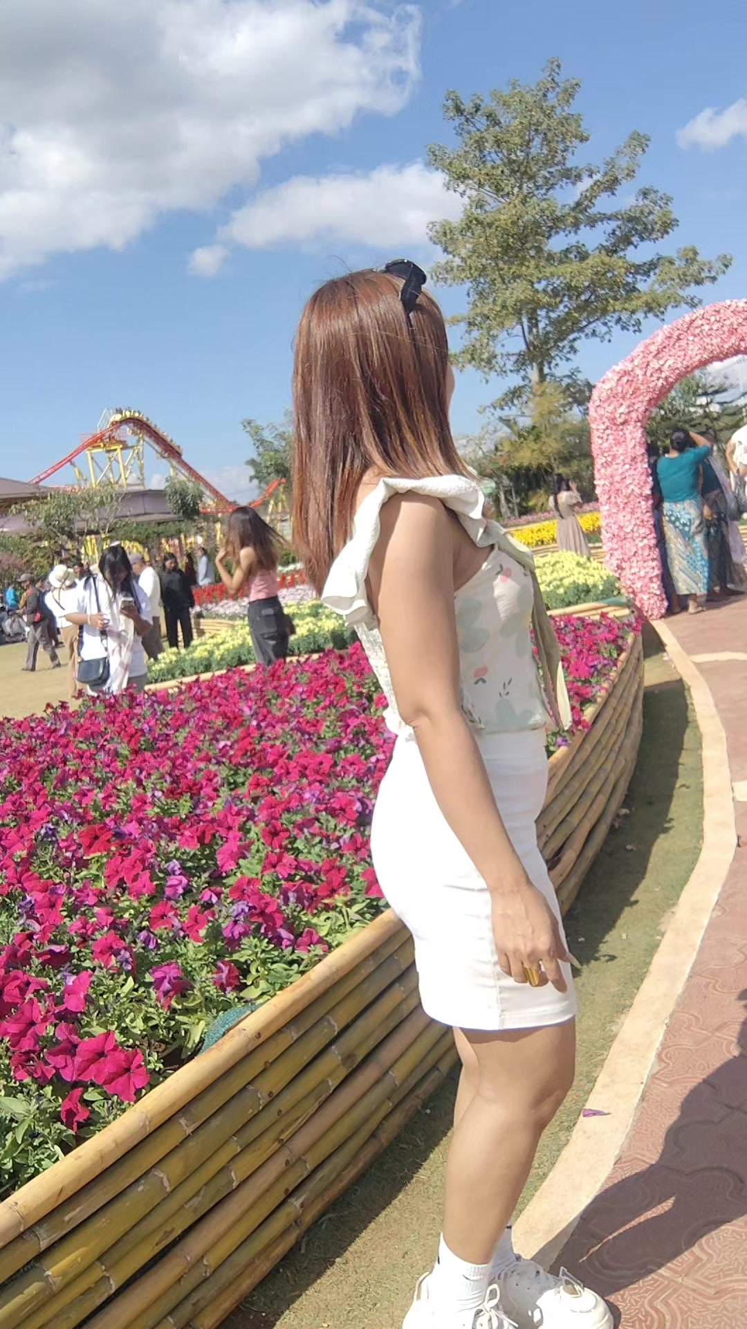 @ေ႐ႊၾကယ္စင္