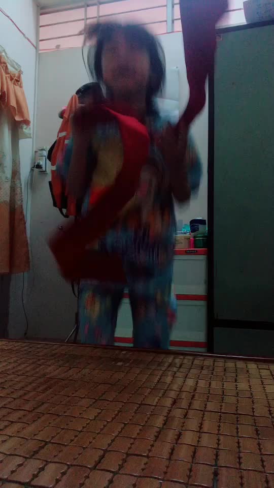 @Gấu tik tok