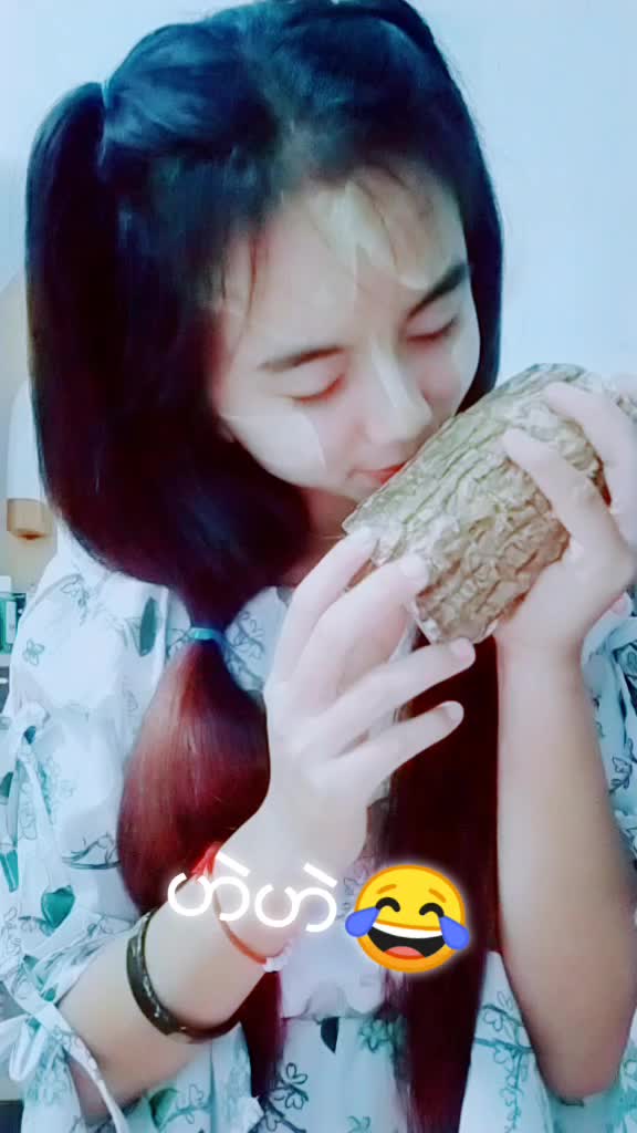 @Phoo