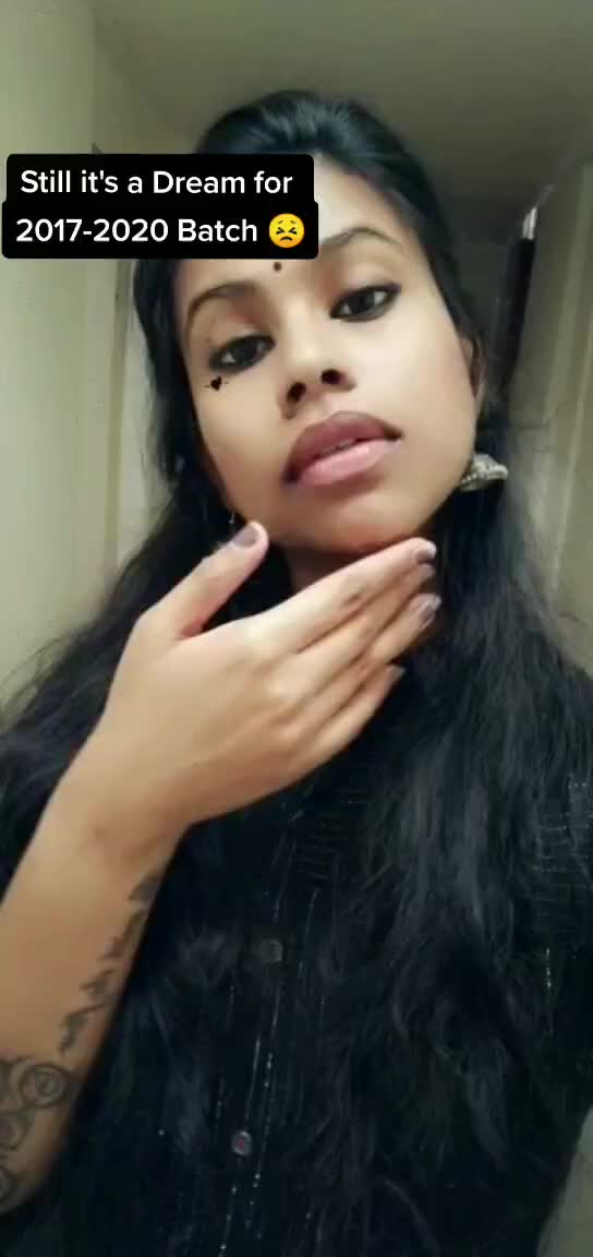 @💜Deepthi ❤