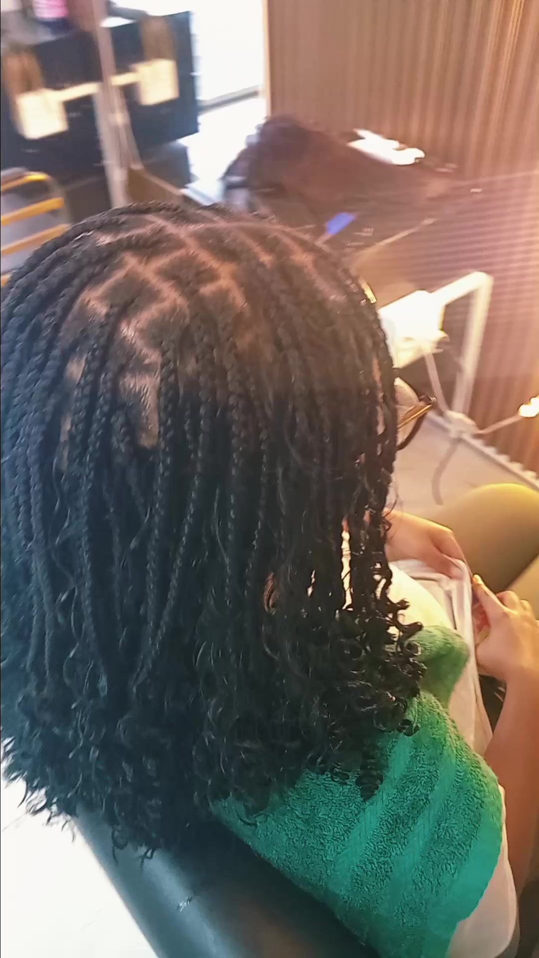 @Kellypasuua