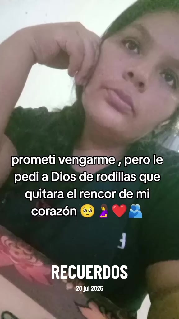 @Arianacurillo