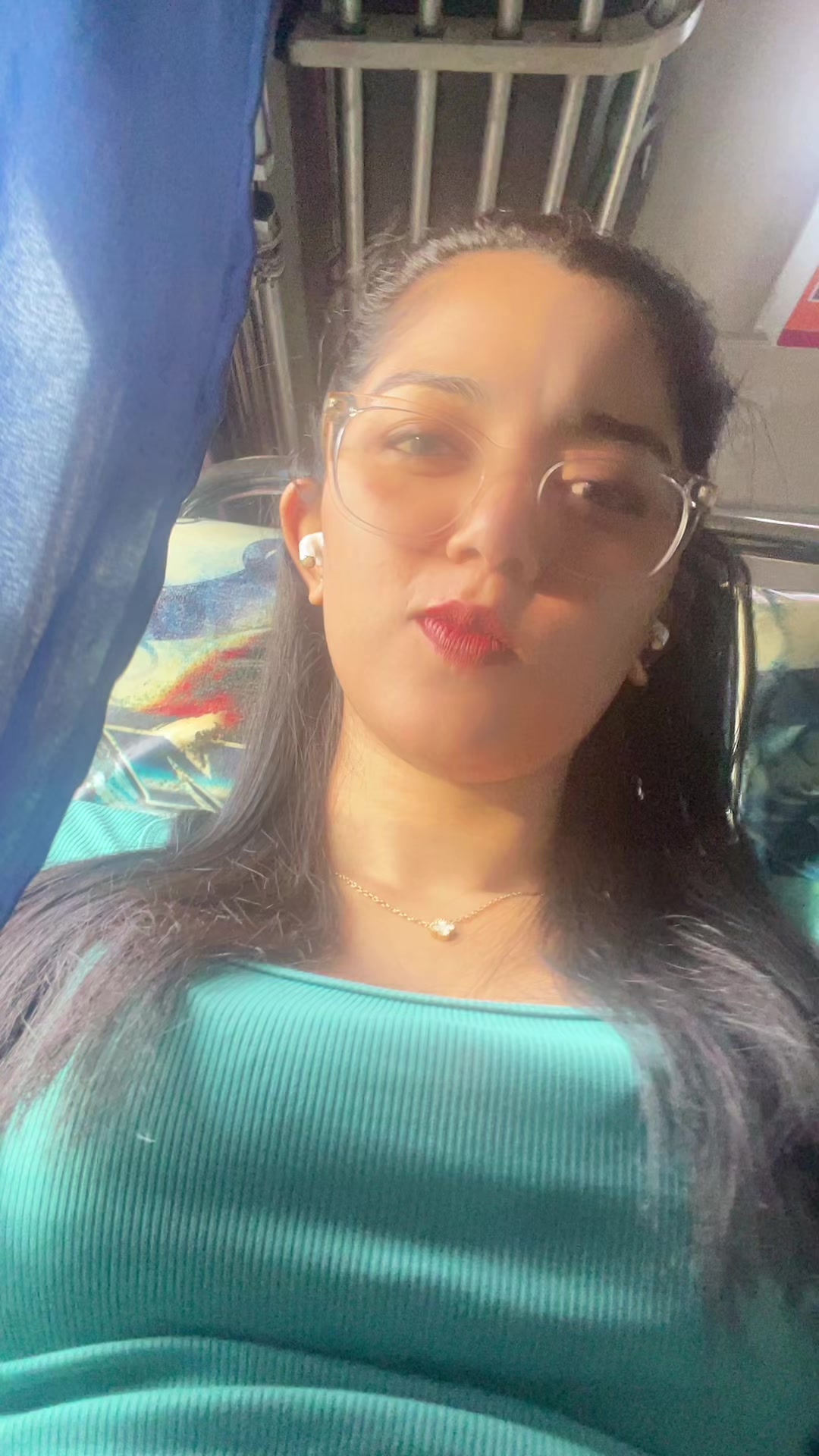 @Yashu 😗🌚💕