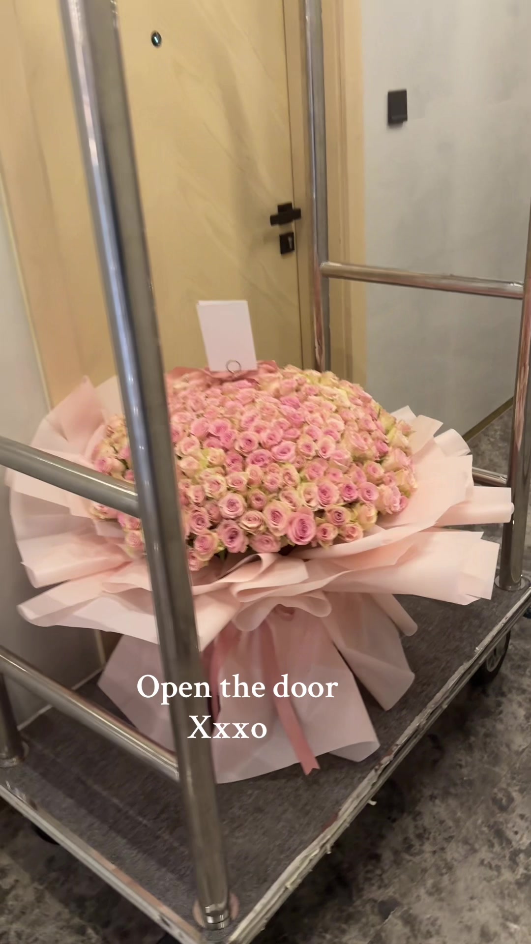 @flower.room_ae