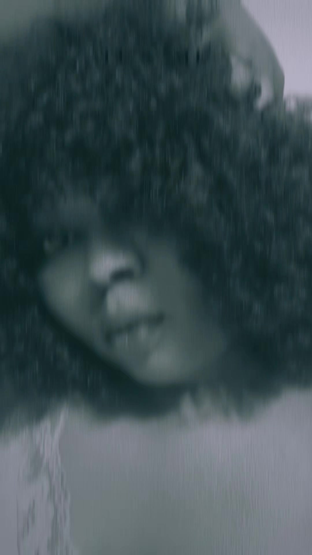 @𝕼𝖚𝖊𝖊𝖓𝖋𝖔𝖝𝖞