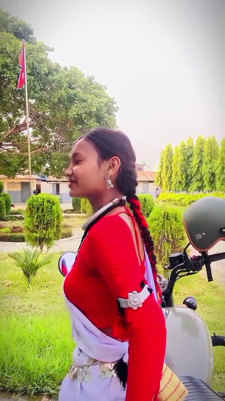 @कृति_थारु✨