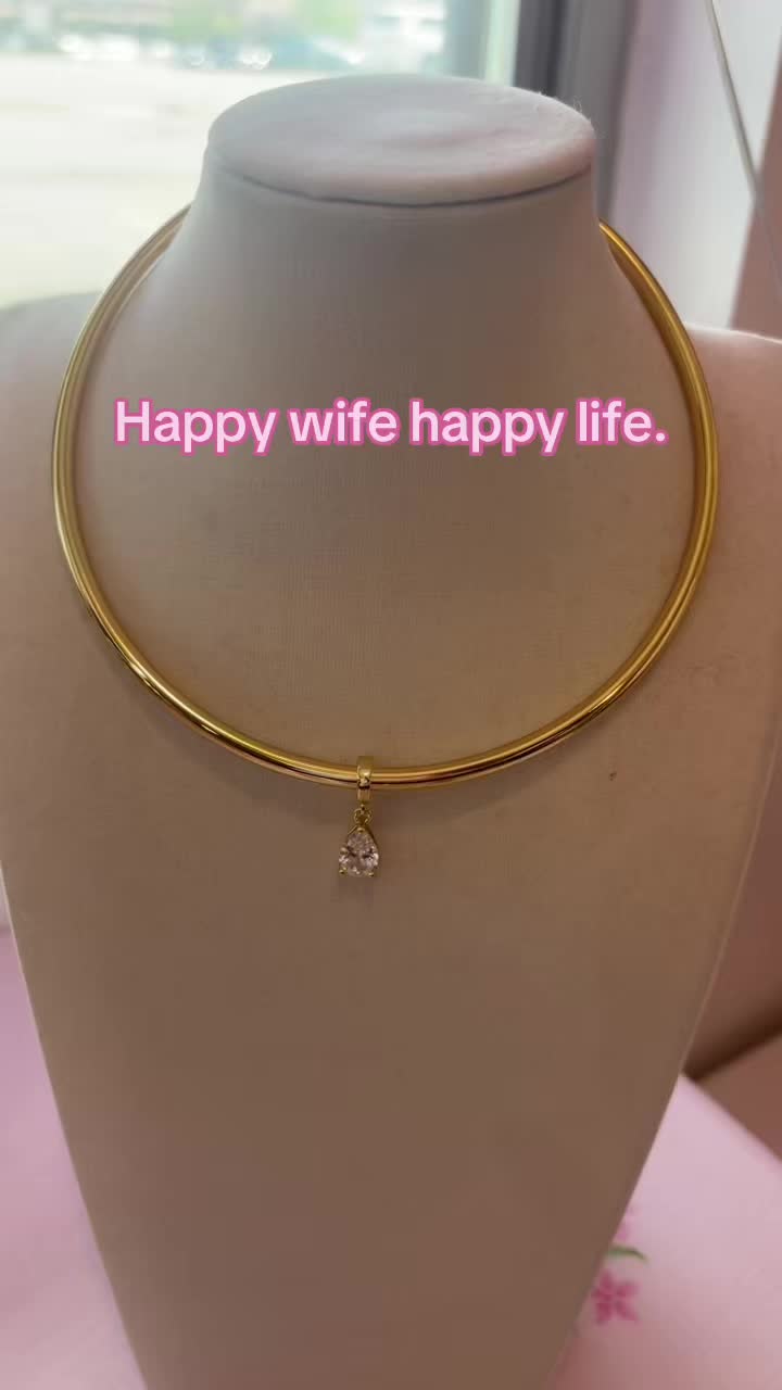 @OnFemme by Lindsey’s Kloset