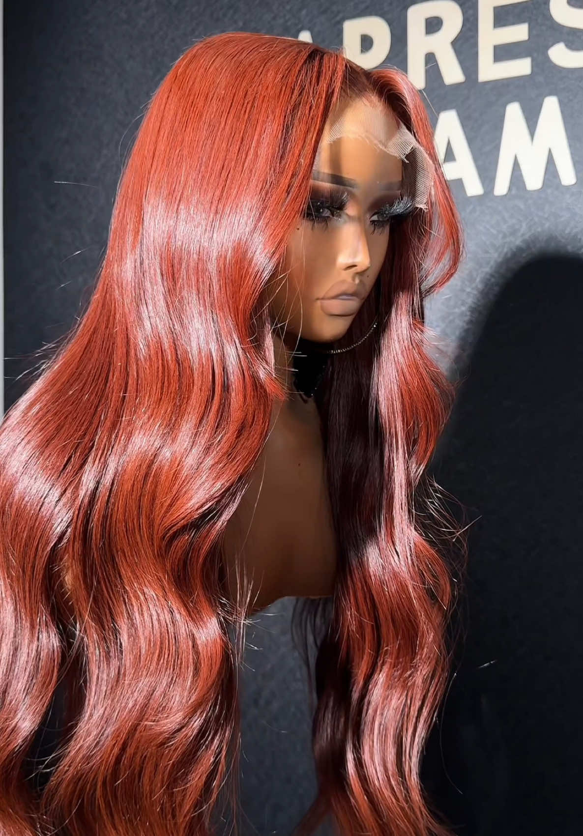 @GLUELESS WIGS READY TO WEAR