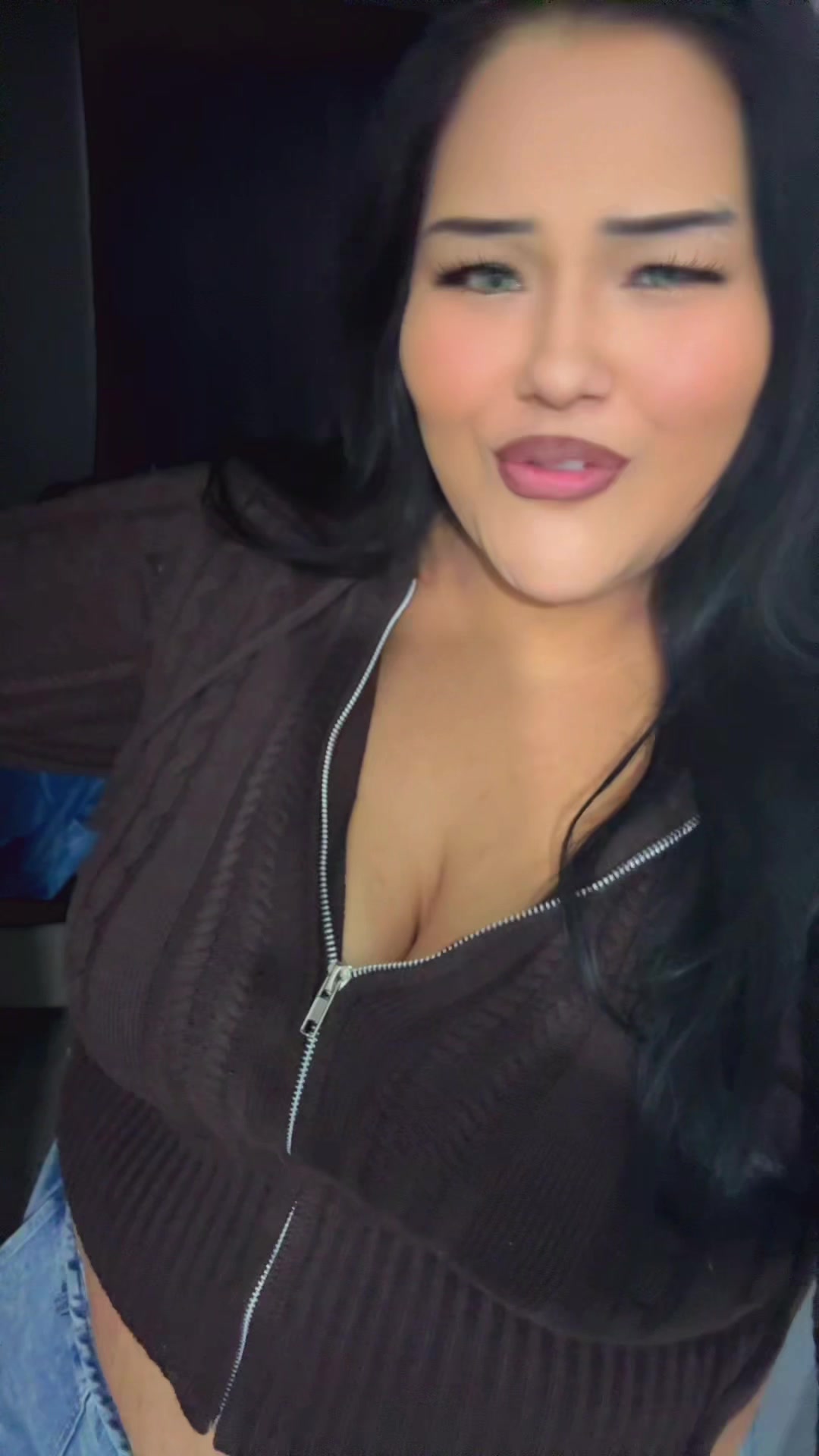 @veee