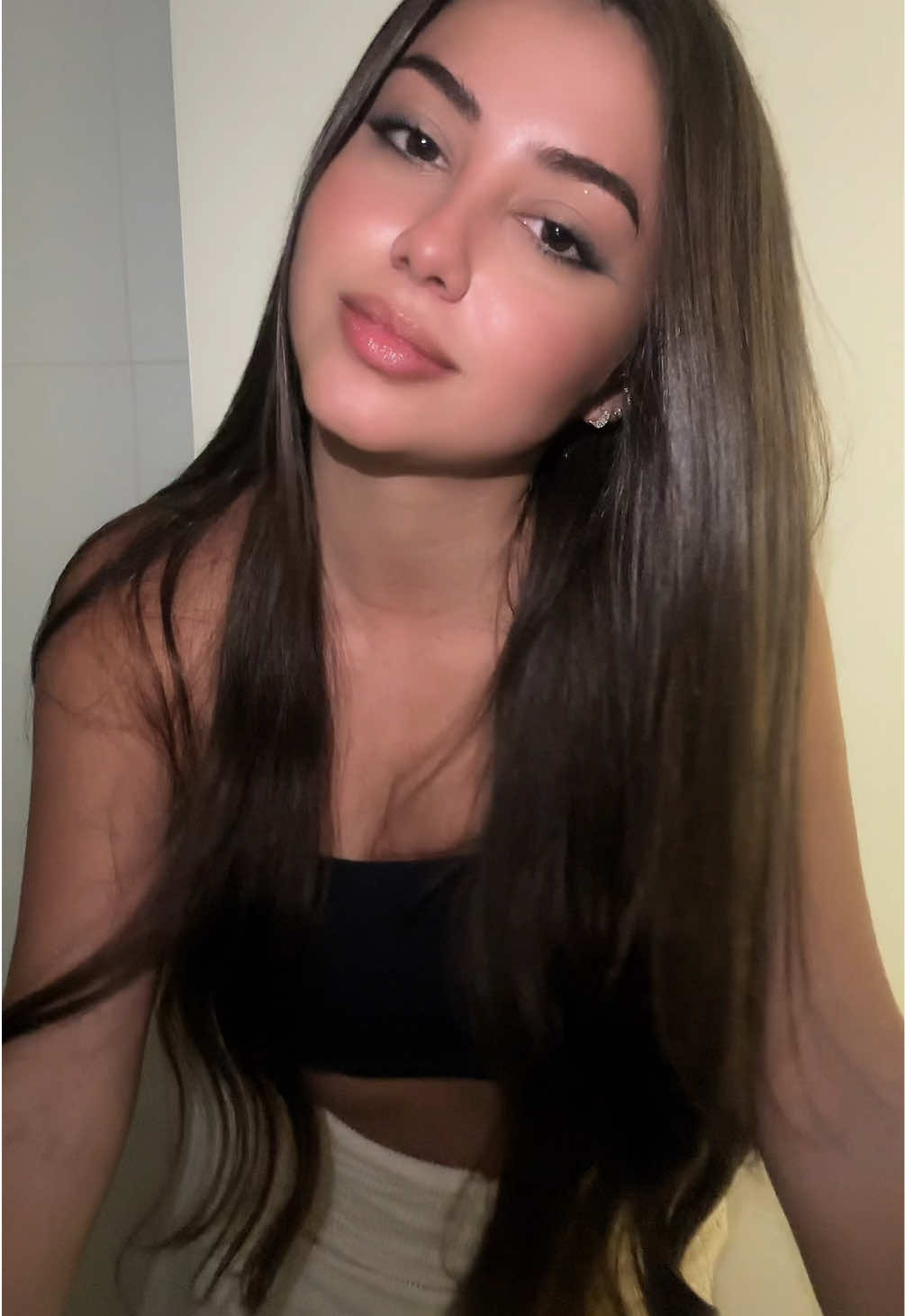 @Lara ❄️🥷