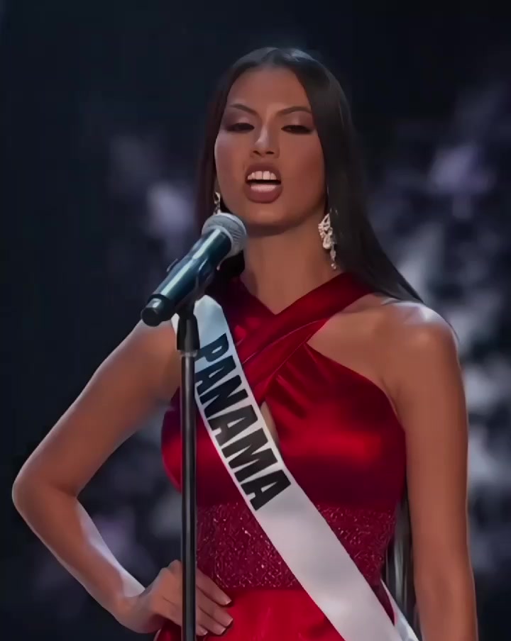 @Miss_Universe25