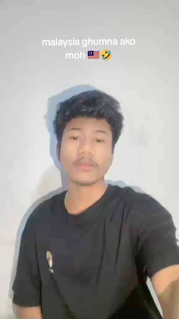 @Mr.Rajbanshi boy..ll🇳🇵💗🇲🇾