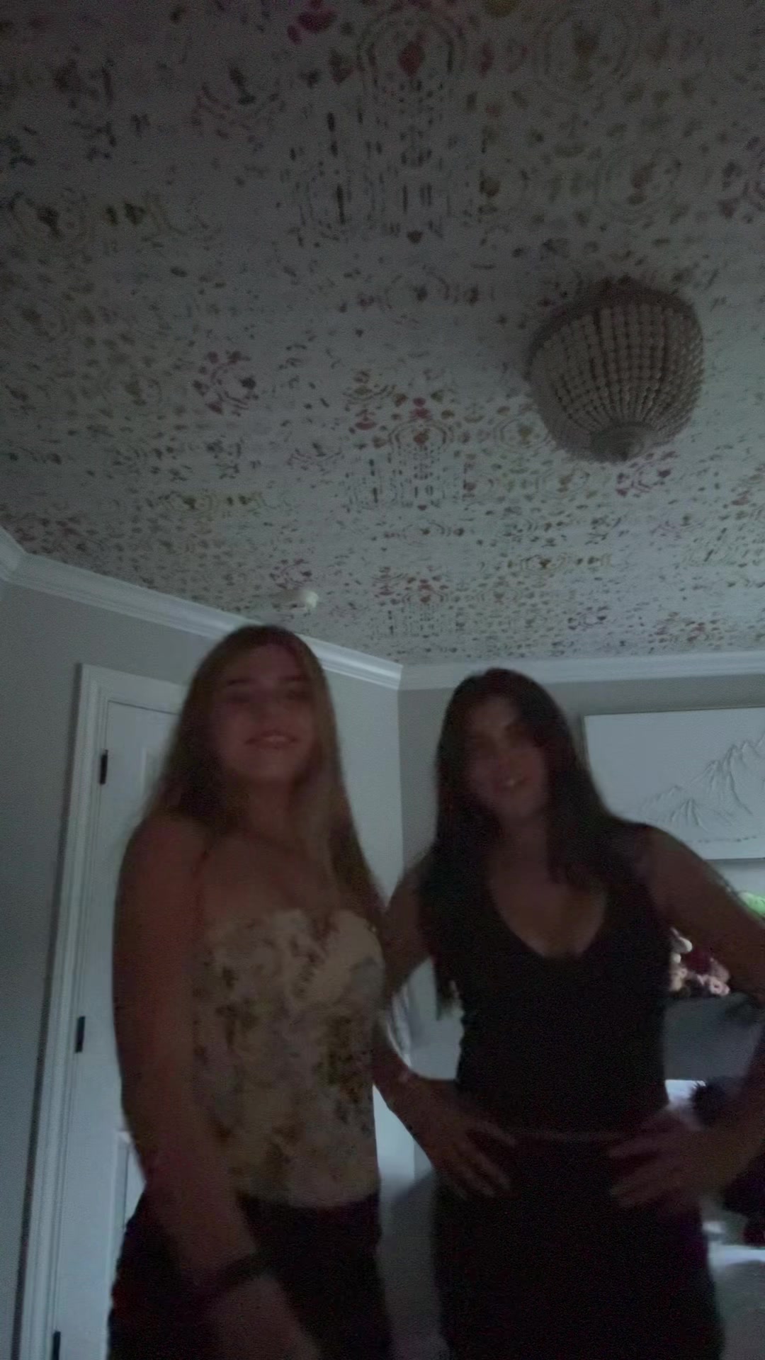 @milajadyn