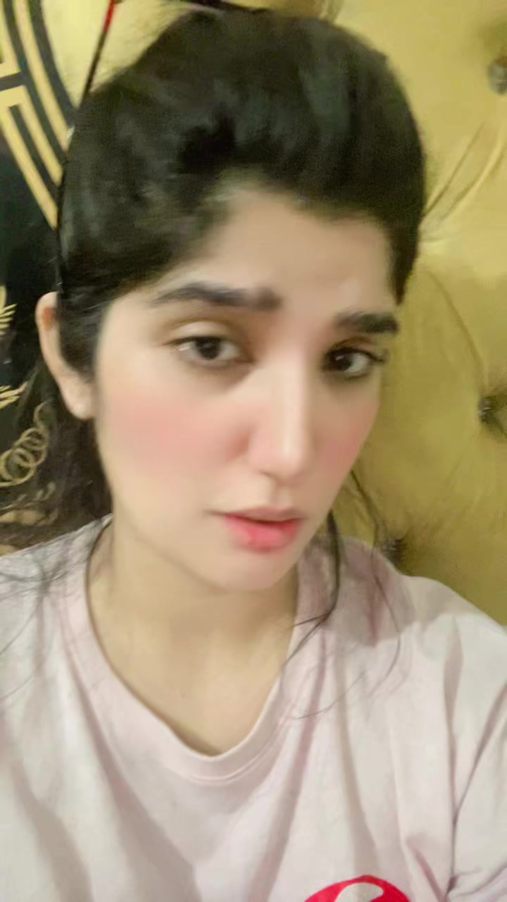 @Afifabuttofficial