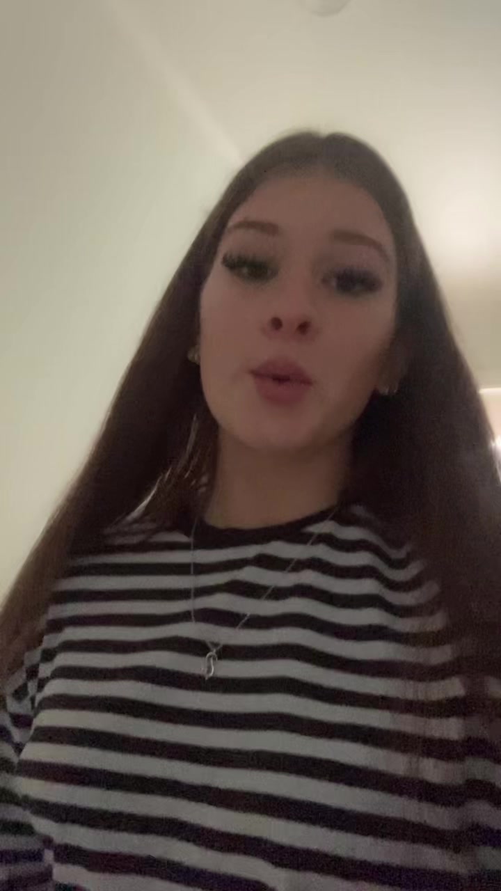 @😻