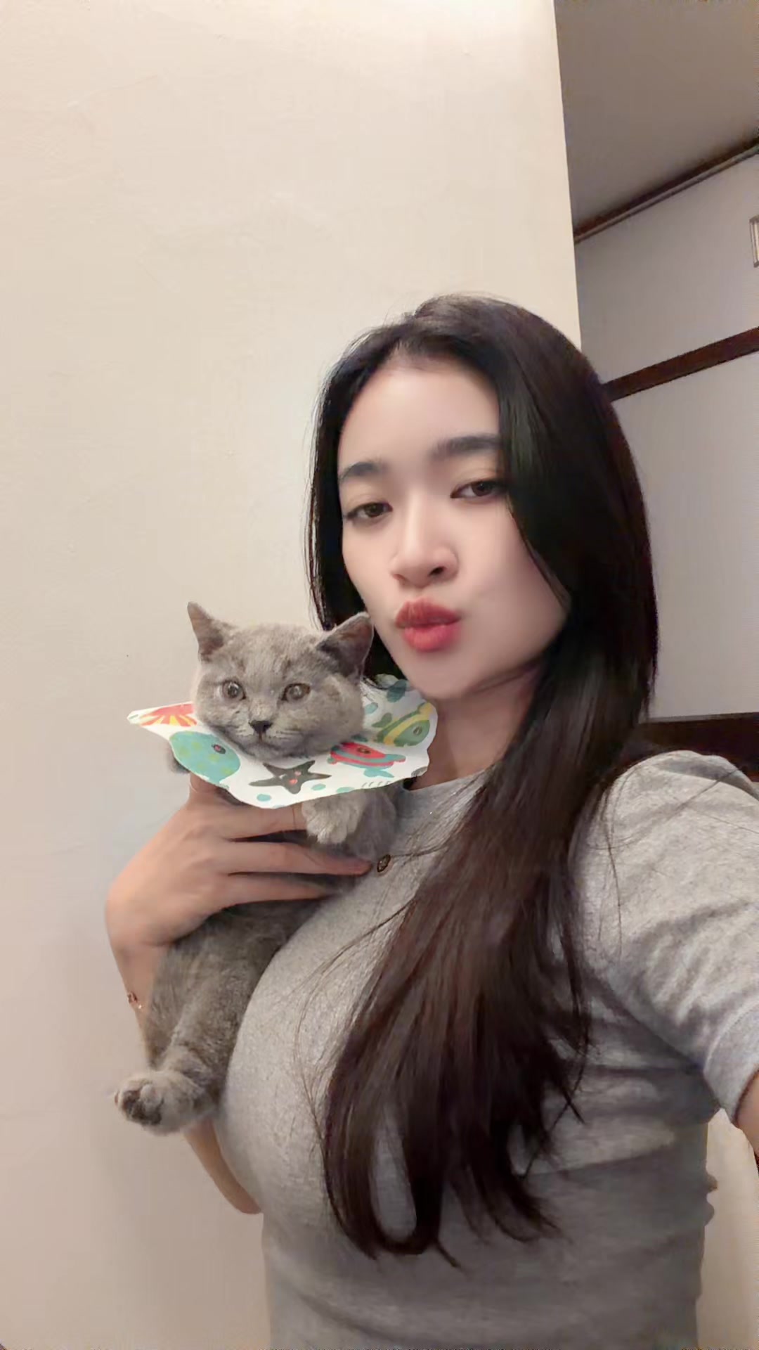 @Dinaaristiana