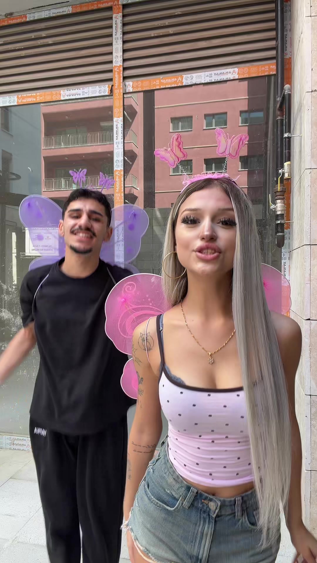 @Redbullul