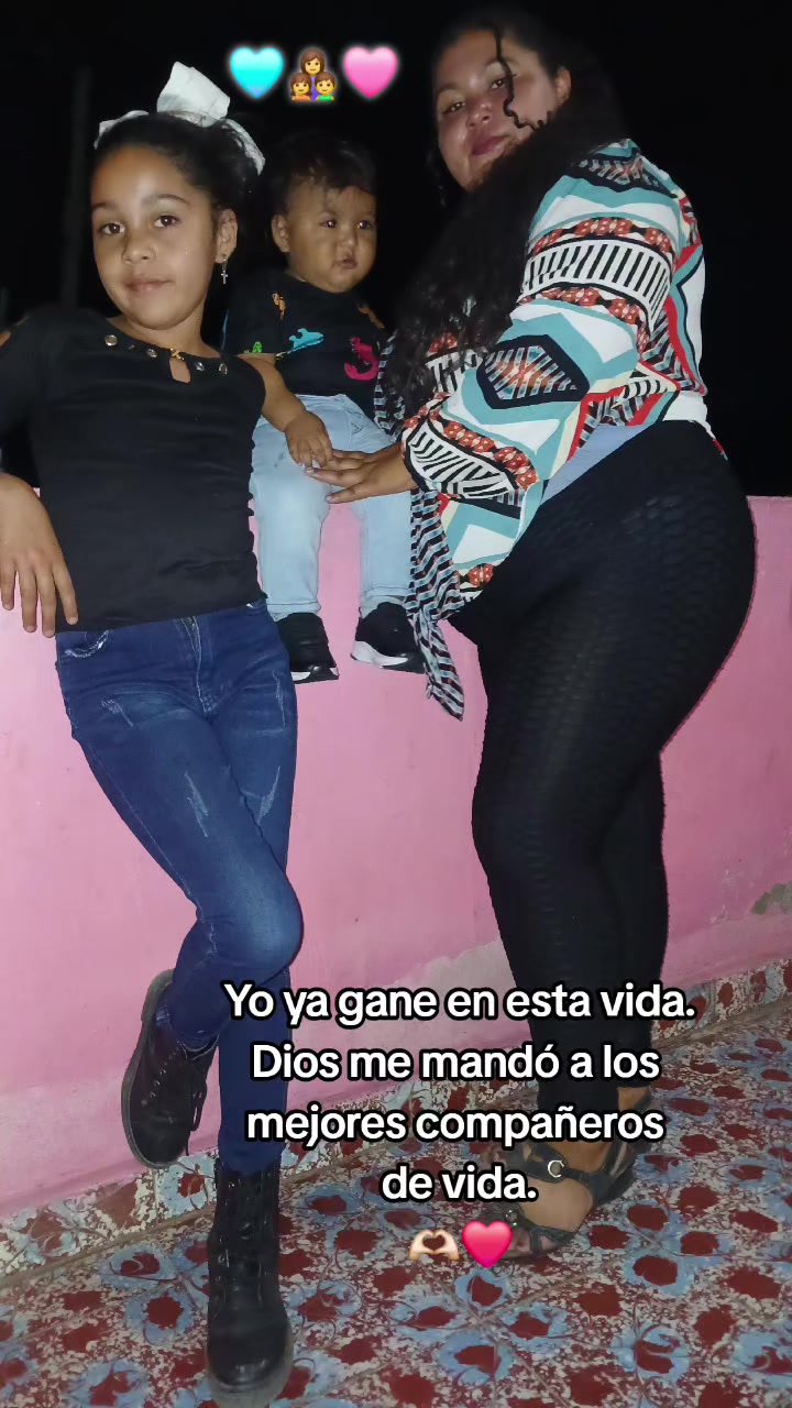 @🇭🇳&hearts;️LidiaSol&iacute;s504🇭🇳&hearts;️