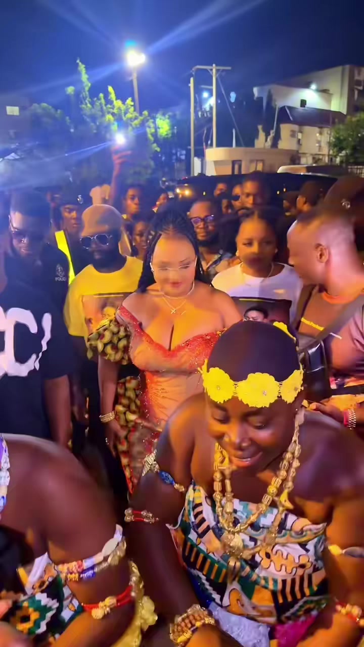 @Nana AMA