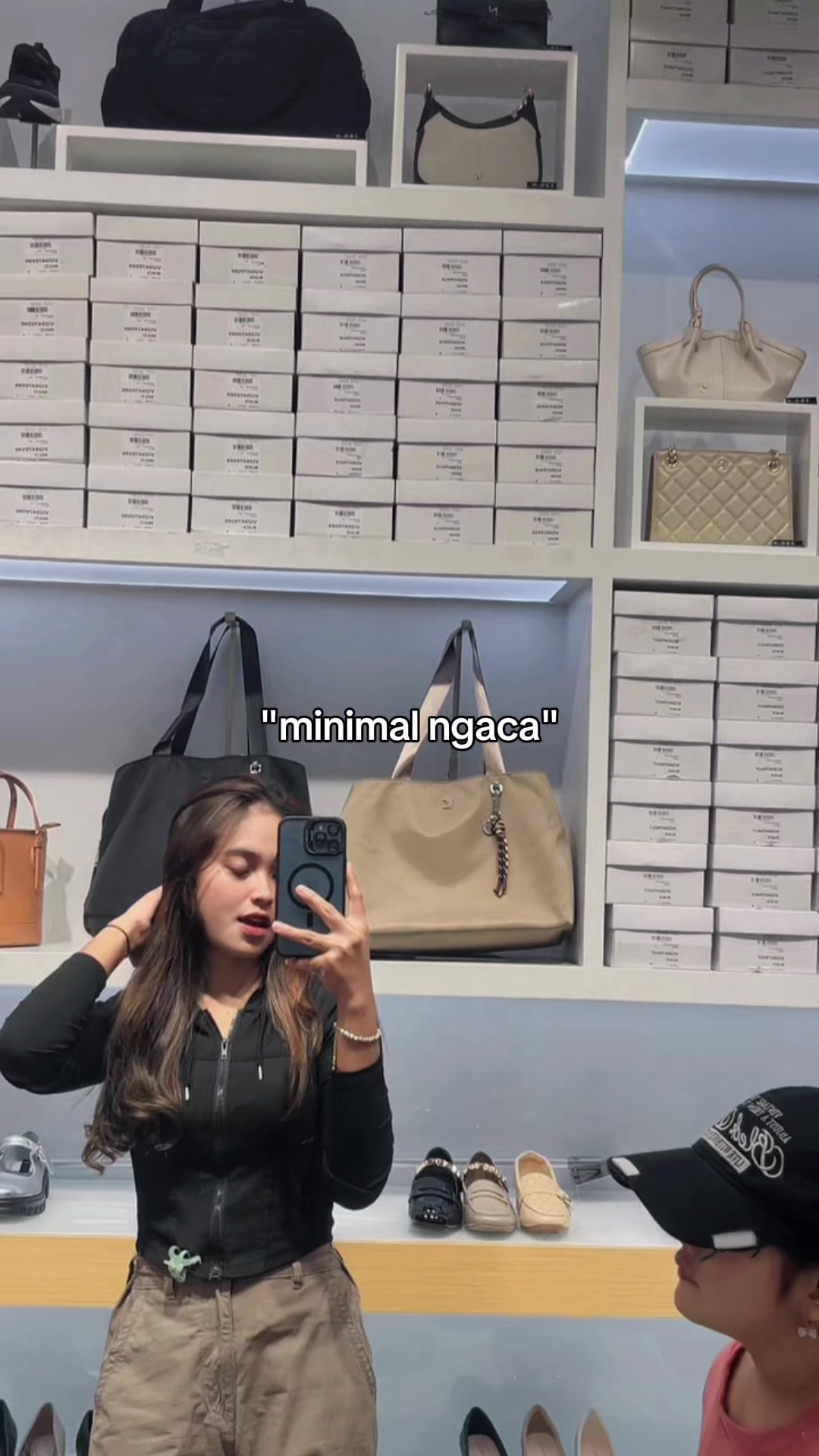 @Amoyy🇲🇾