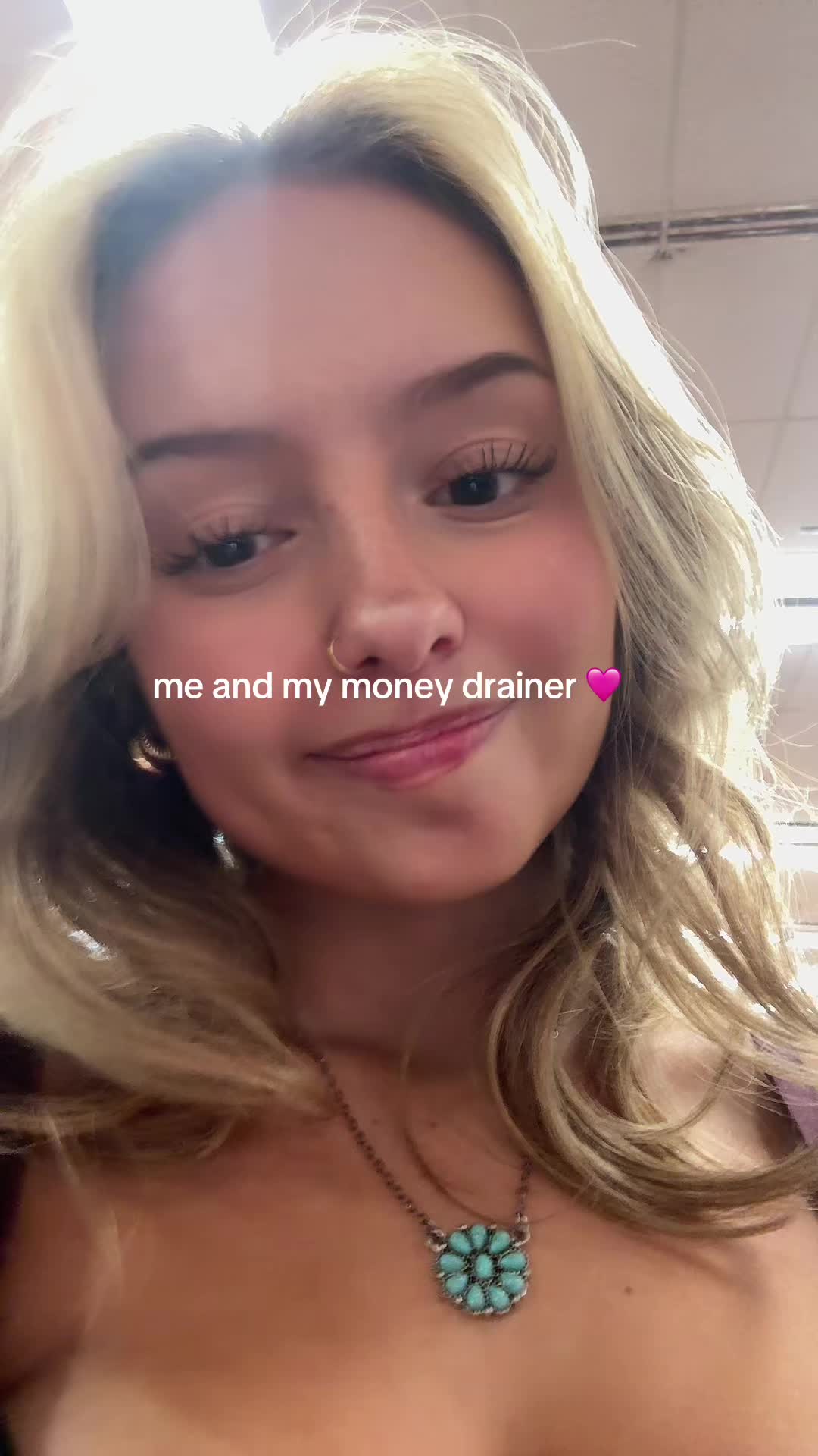 @chloe