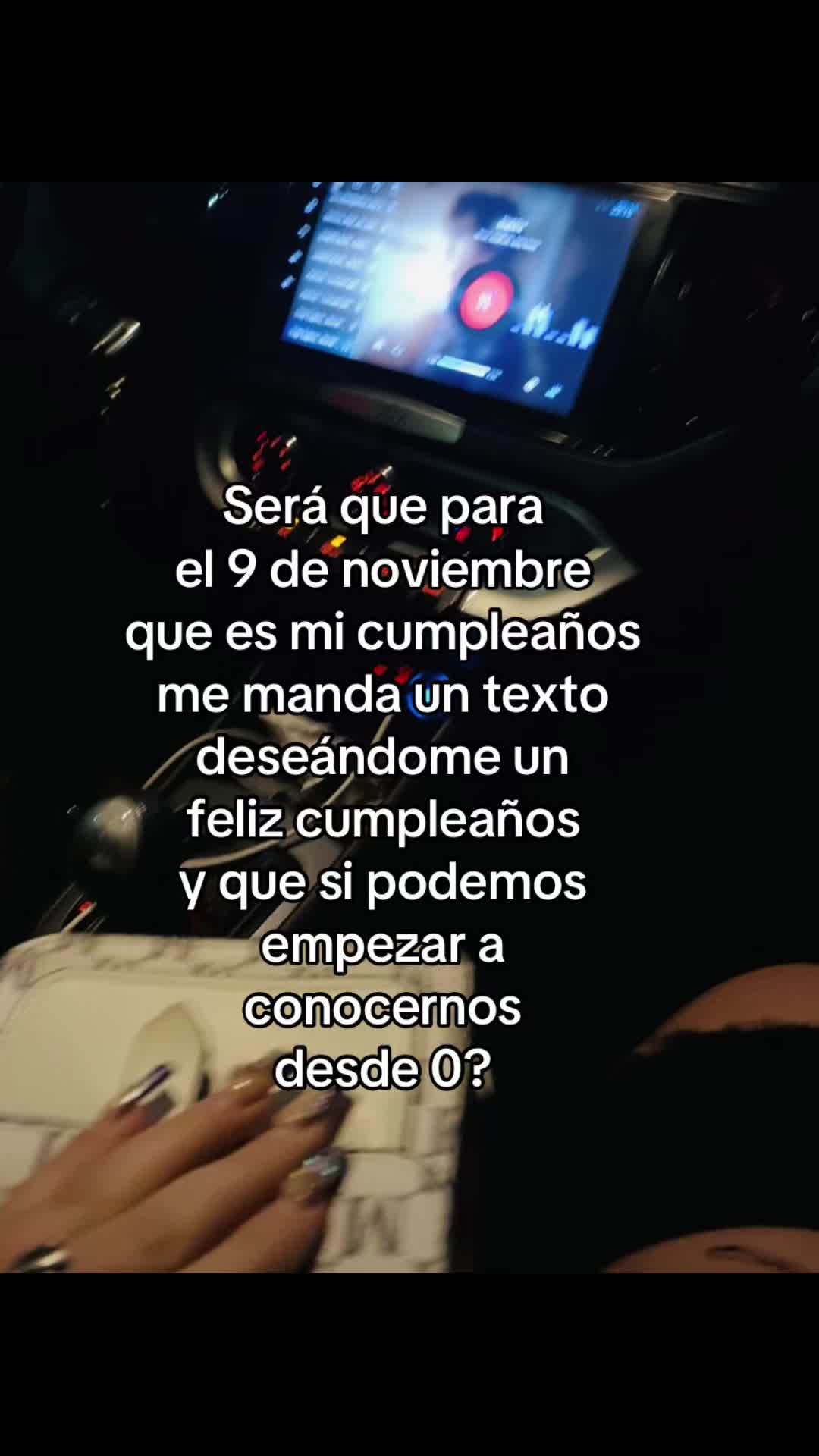 @ᥫ᭡.