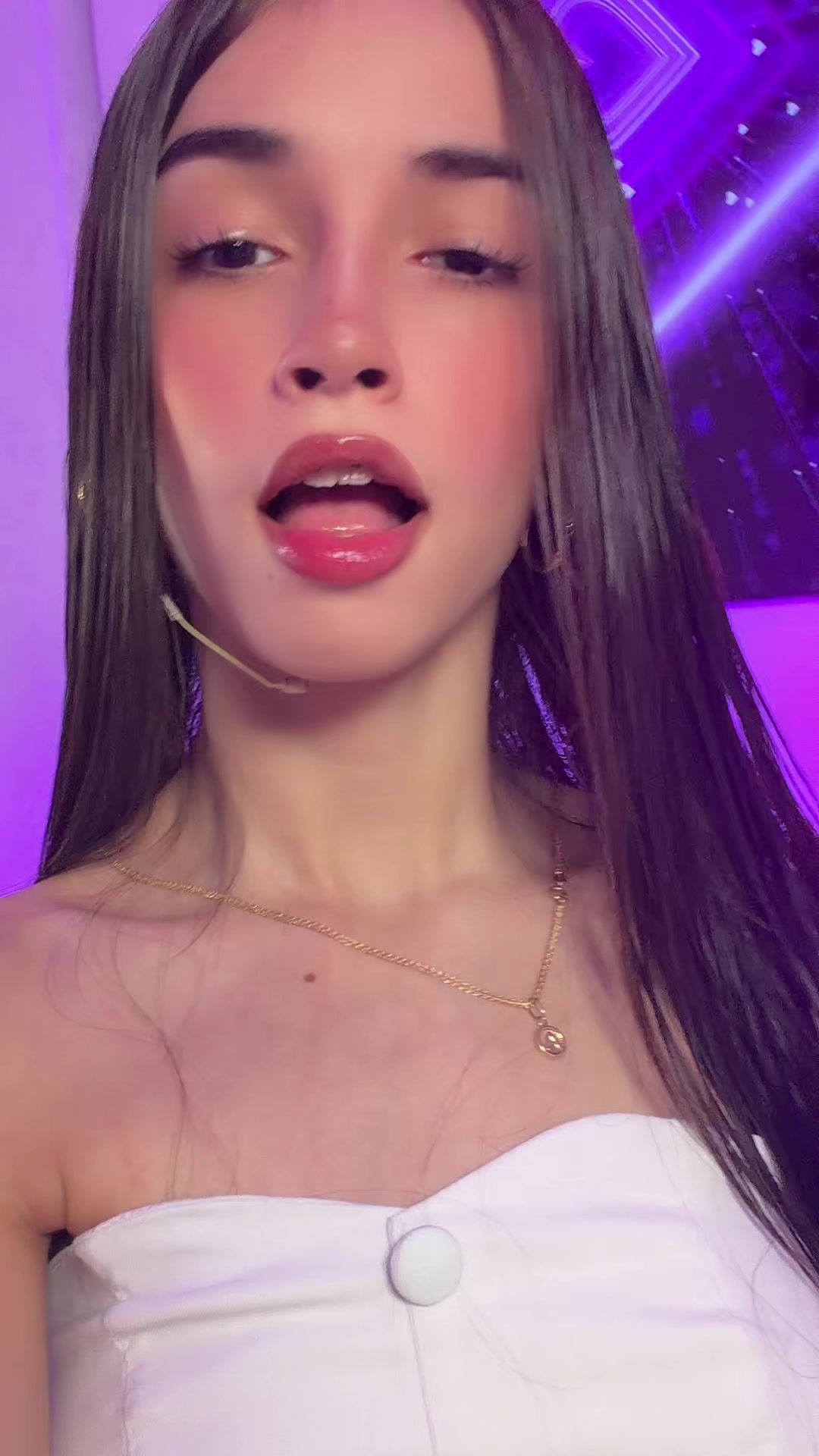 @Lunita🥷🏻💜