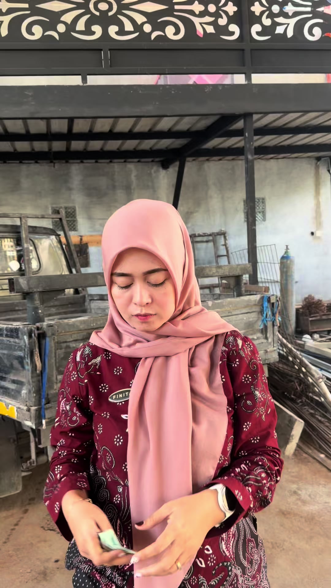 @Mbak Kades