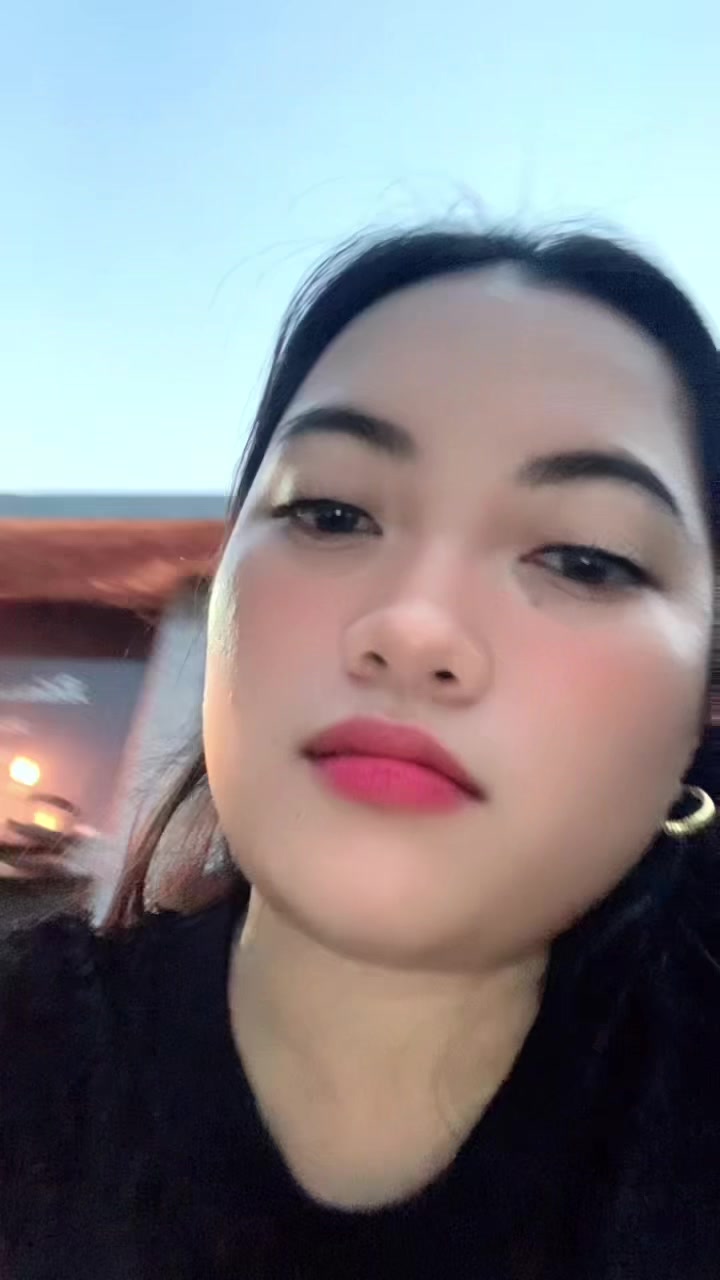 @Babe😘