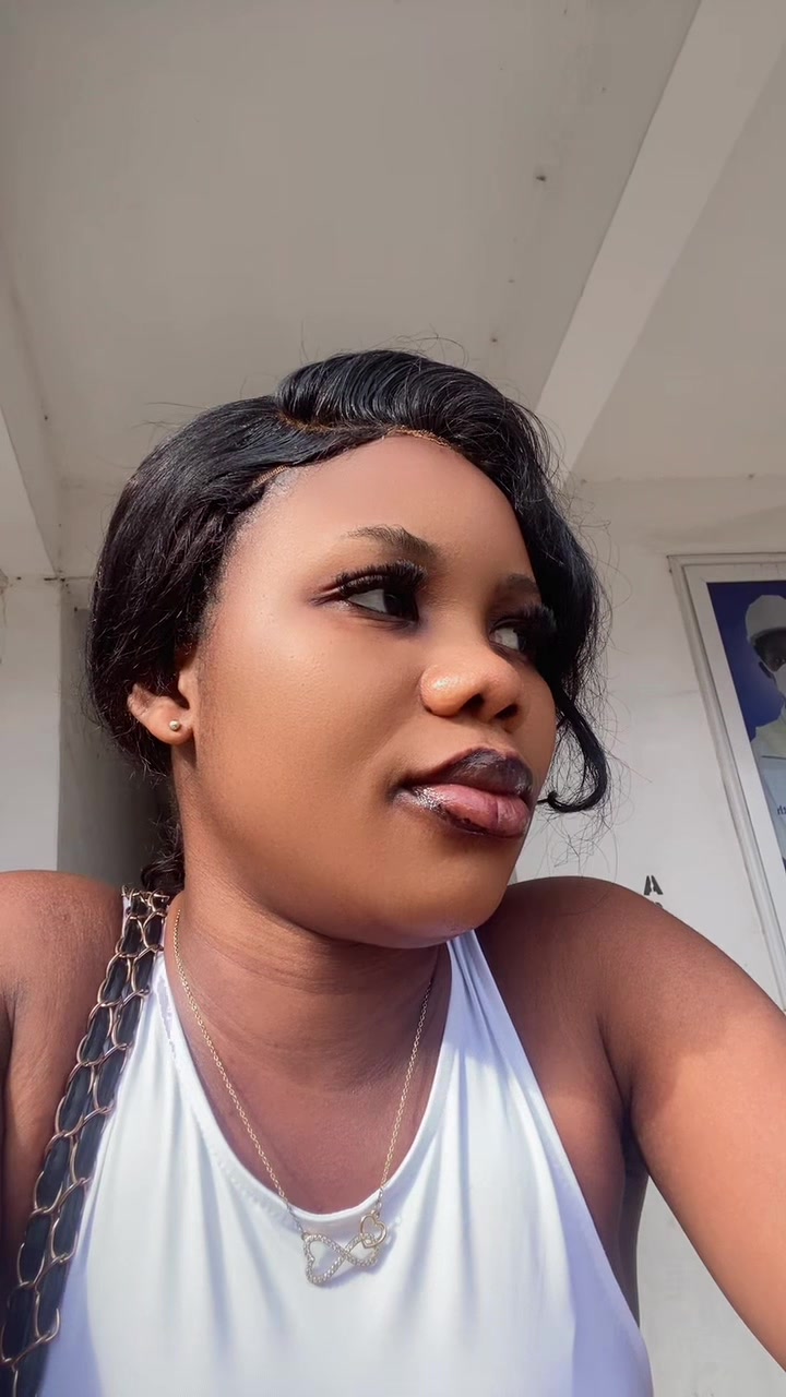 @❤️😎..//Maame Sika//..🦋🇬🇭💵