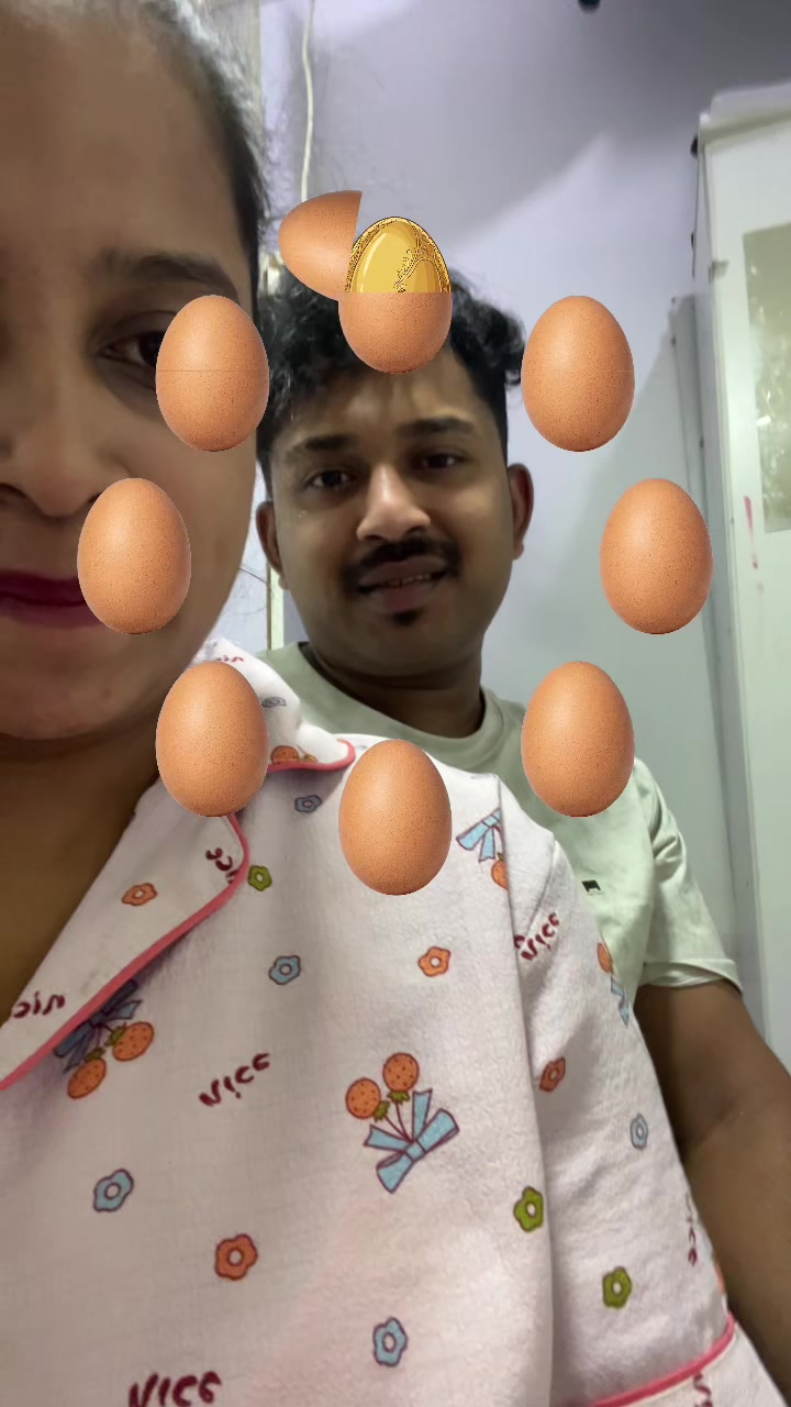 @tharu de silva